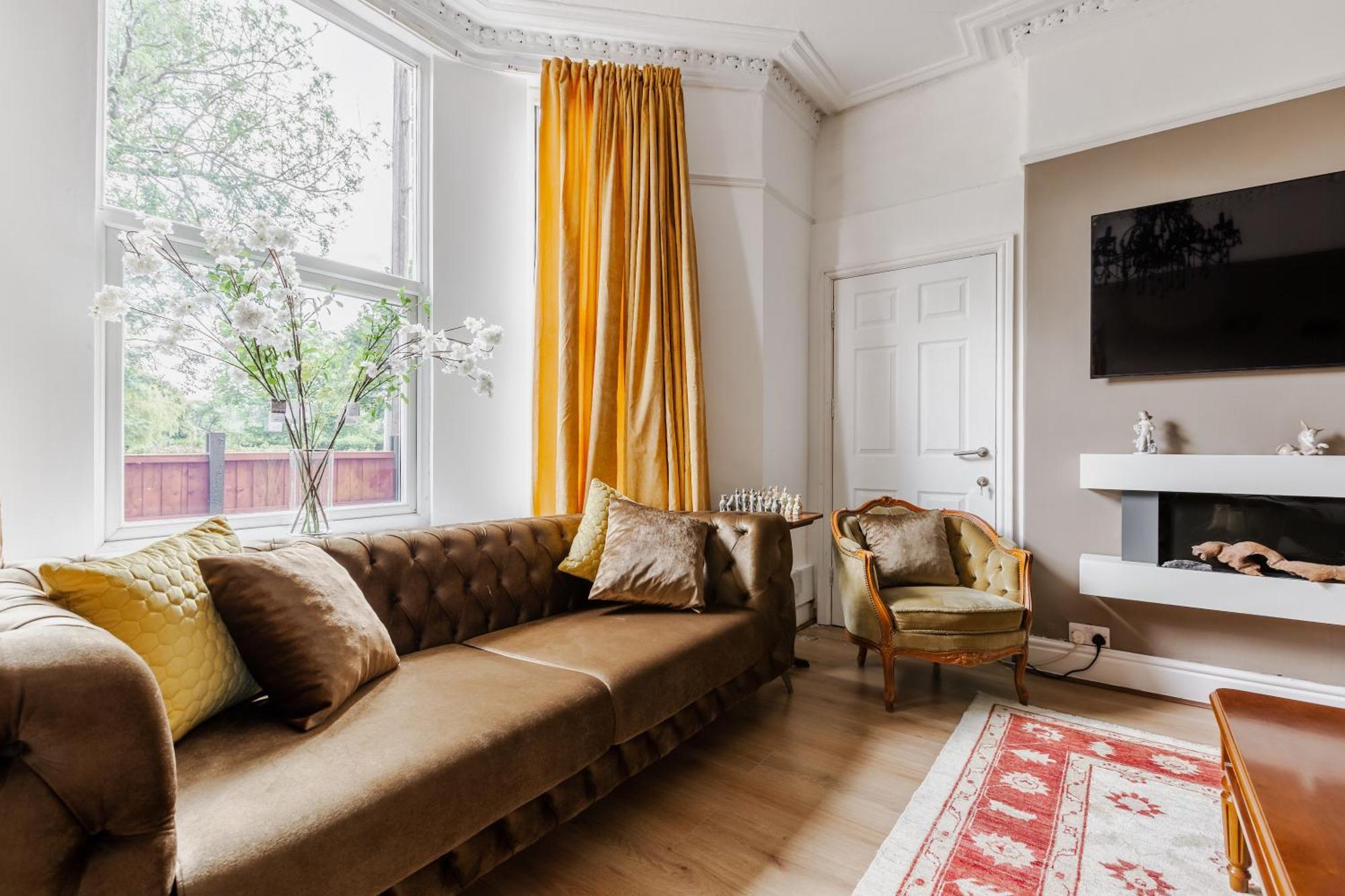 Grand Victorian Villa 6 - En-Suites, Hot Tub, Cinema Room, Private Parking & Park View Liverpool Exterior foto